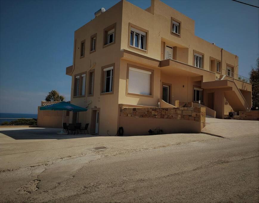 Afentis Apartment Agia Ermioni 外观 照片