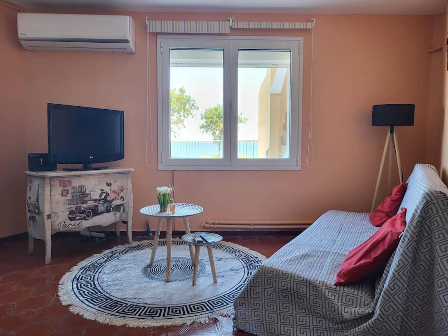 Afentis Apartment Agia Ermioni 外观 照片